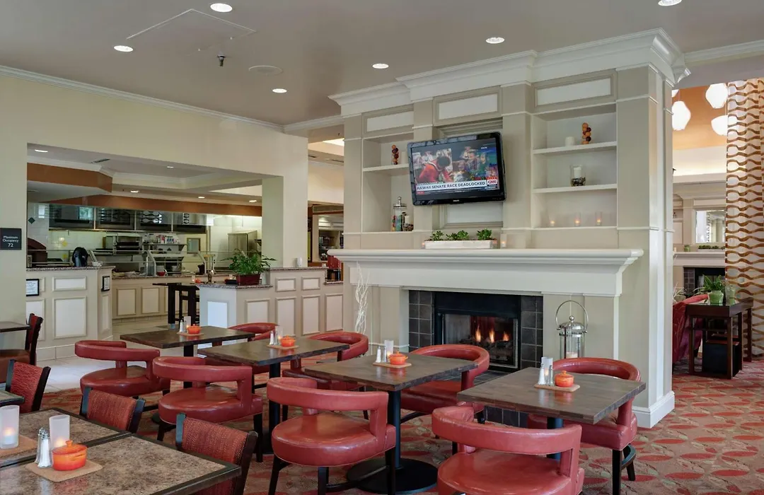 Hilton Garden Inn Tulsa Airport-1