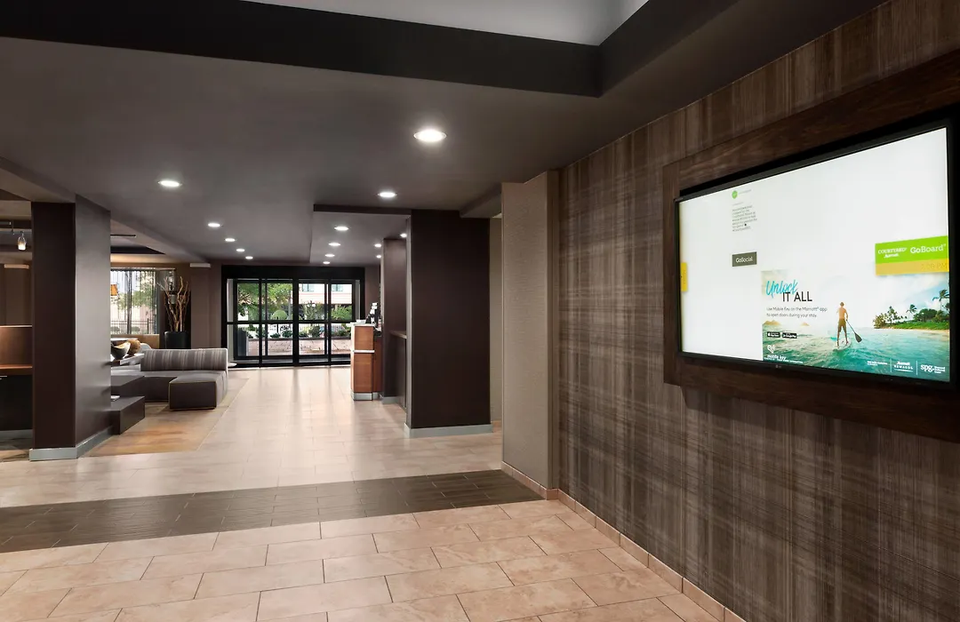 Courtyard By Marriott Tulsa Central-1