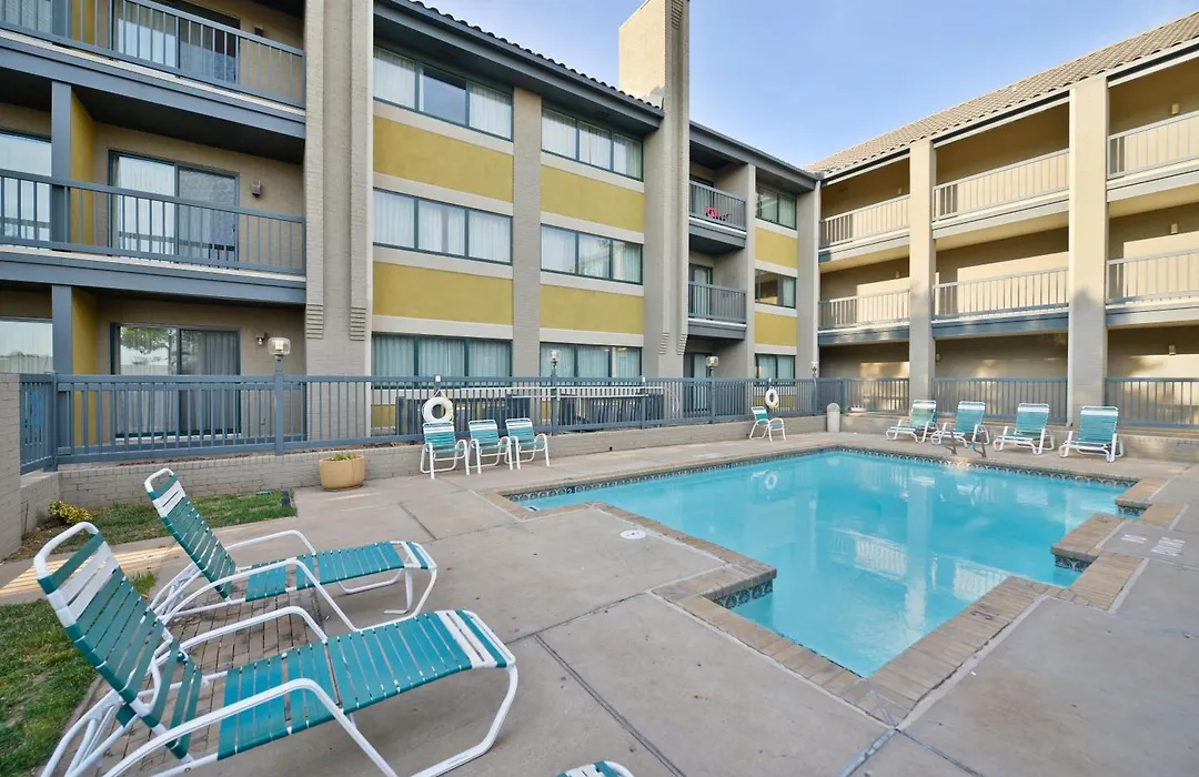 Americas Best Value Inn & Suites Extended Stay - Tulsa-1