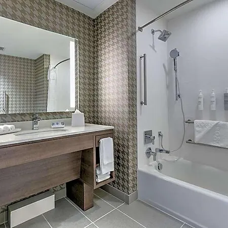 Clarion Inn Tulsa International Airport-2